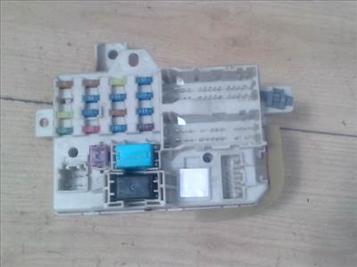 MAZDA 6 02-05 Biztosítéktábla BCM BSI BSM SAM GEM modul Utastér