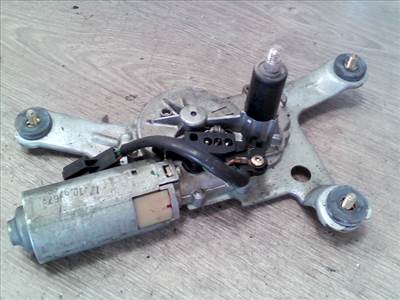 MITSUBISHI CARISMA 95.05-99.07 Ablaktörlő motor hátsó
