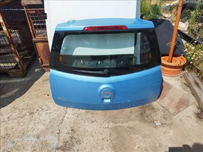 Opel Agila B csomagtérajtók, üresen
