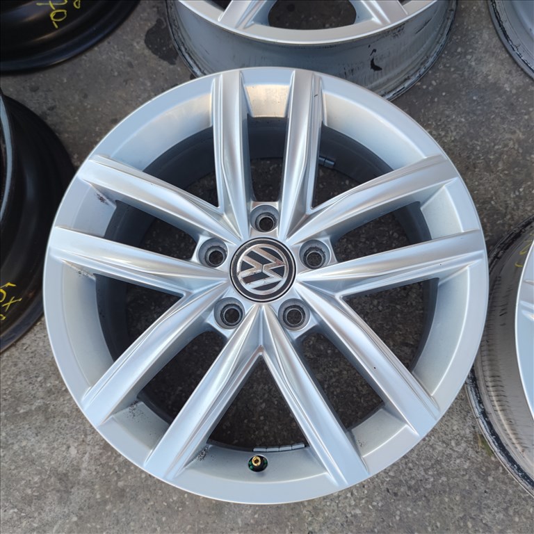 5x112 16 Gyári Volkswagen alufelni 145000ft a 4db/182/ 4. kép