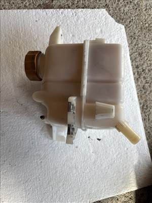 opel antara 2006-2015 kiegyenlítő tartály     2200 96837836