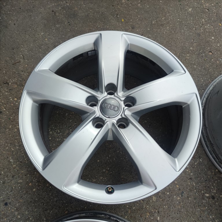 5x112 18 Gyári Audi alufelni 125000ft a 4db/131/ 1. kép
