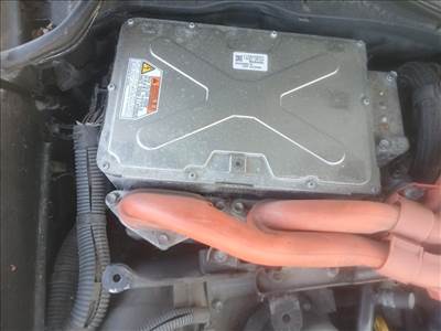 Lexus GS 450 Face lift akkumulátor inverter motortérbe  g920030061 a09b09w013