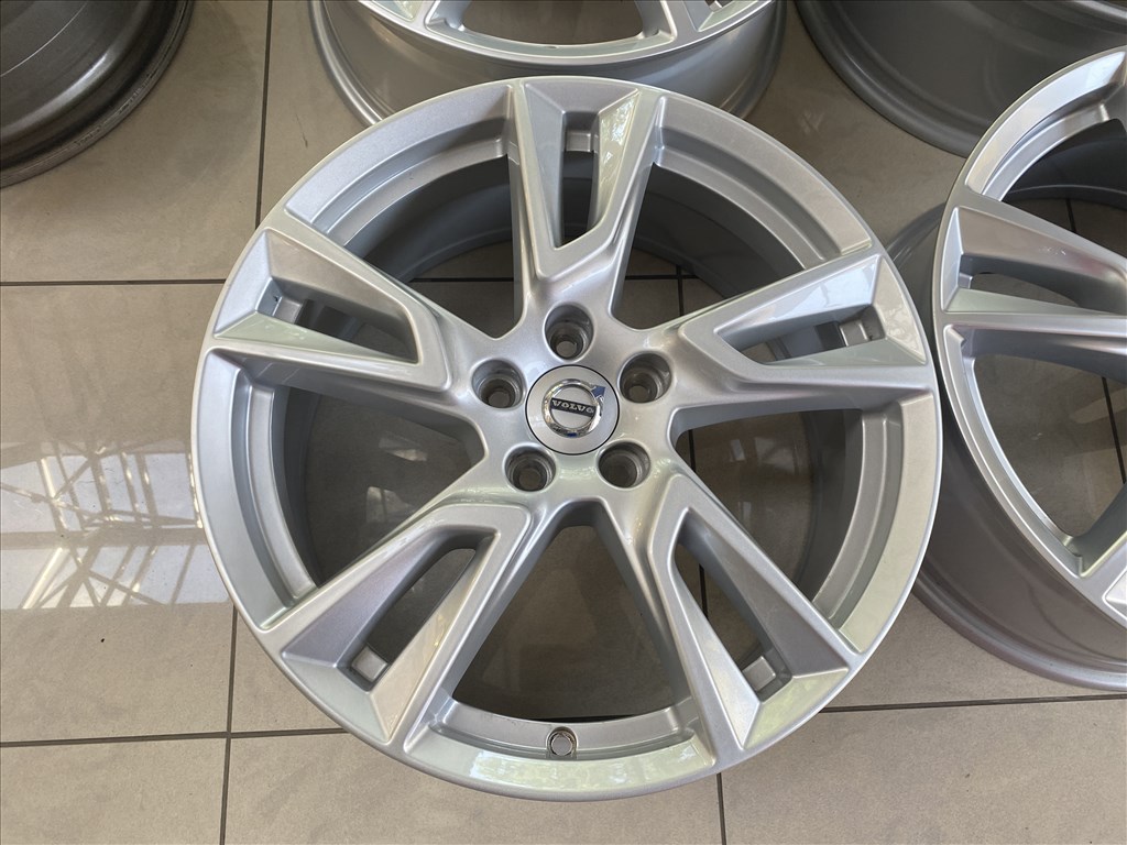 Volvo 18 gyári alufelni felni, 5x108, XC40 S60 S40   (3668) 5. kép