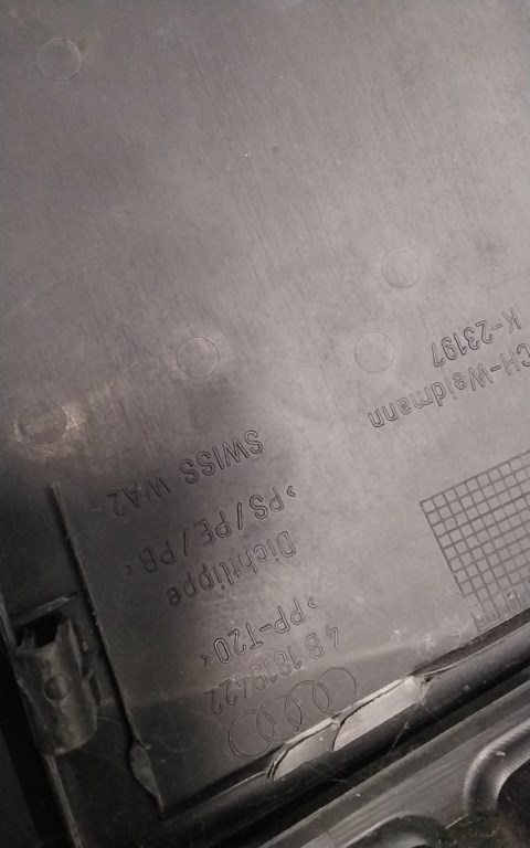 AUDI A6 97-04 Levélrács 1. kép