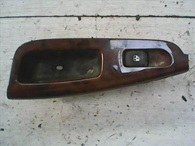 DAEWOO NUBIRA 99-03 Bal hátsó ablakemelő kapcsoló
