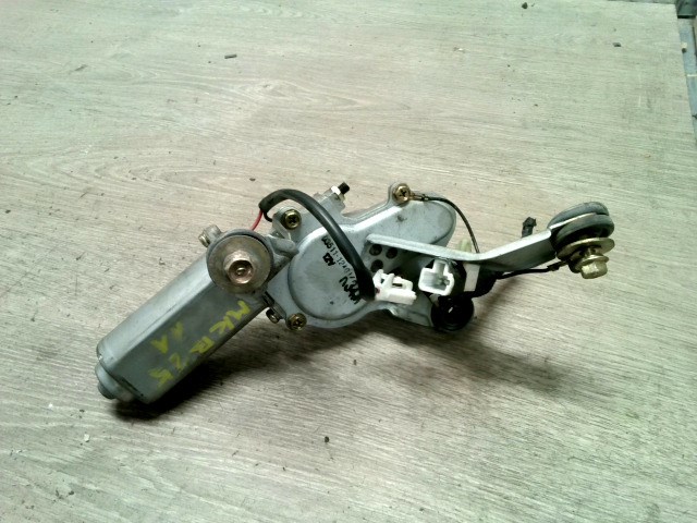 KIA RIO 2000.04-2005.06 Ablaktörlő motor hátsó 1. kép