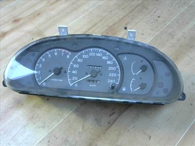 MITSUBISHI LANCER 91-96 Kilométeróra