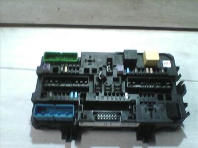 OPEL ASTRA H 04-10 Biztosítéktábla BCM BSI BSM SAM GEM modul Csomagtér