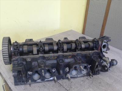 PEUGEOT 605 Hengerfej. benzines