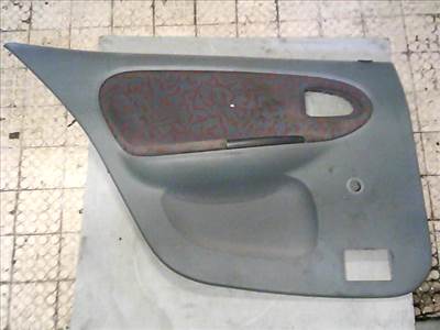 RENAULT MEGANE 95-99 Bal hátsó ajtó kárpit
