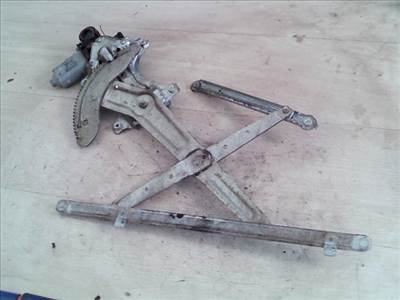 TOYOTA Avensis Verso 2001.08.01-2009.03.31 Jobb hátsó ablakemelő szerkezet elektromos