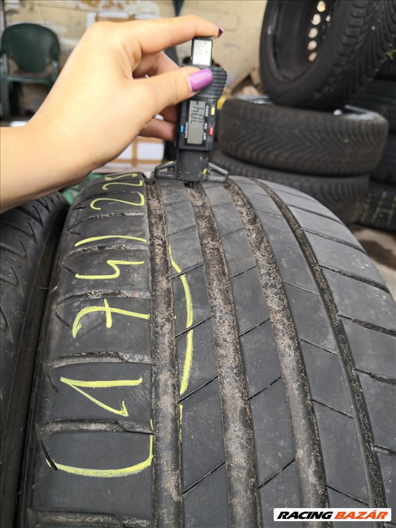225/40 R19 Bridgestone nyári gumi 145000ft a 4db/174/ 4. kép