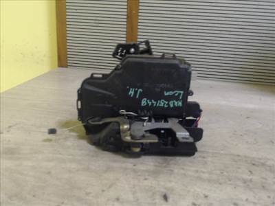 SEAT LEON 99- Jobb hátsó ajtó zárszerkezet központi záras