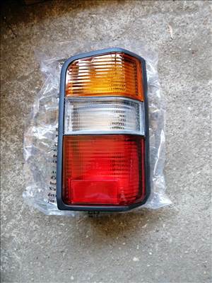 Mitsubishi L300 I Jobb hátsó lámpa  2141921r