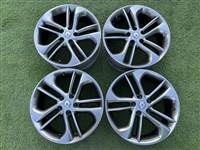 5x114.3 18" Renault gyári alufelni 7Jx18h2 ET40