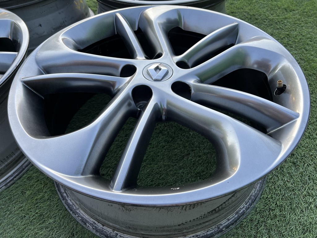 5x114.3 18" Renault gyári alufelni 7Jx18h2 ET40 6. kép