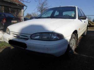 FORD MONDEO 93-96 Hűtőrács díszrács
