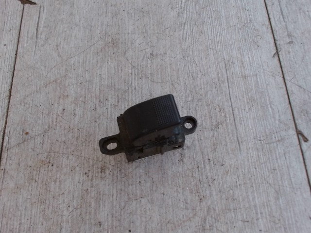 MAZDA 6 02-05 Jobb hátsó ablakemelő kapcsoló 1. kép