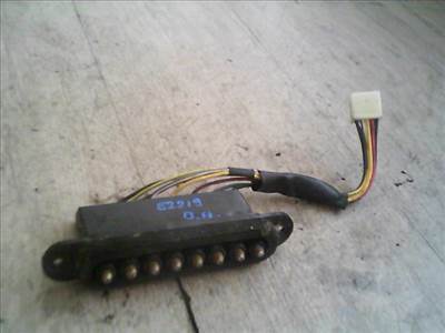 MAZDA MPV 99-05 Bal hátsó ajtókapcsoló 