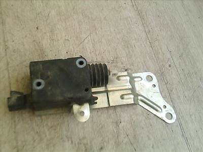 OPEL CORSA C 00-06 Csomagtérajtó központi zár motor