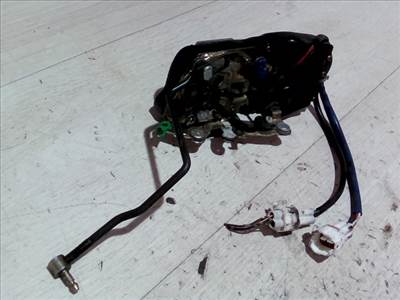 SUZUKI SWIFT 96-05 Bal első ajtó zárszerkezet központi záras