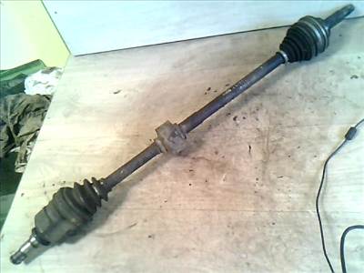 TOYOTA COROLLA 99.10-02.01 Jobb első féltengely