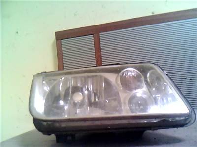 VOLKSWAGEN BORA Jobb első fényszóró