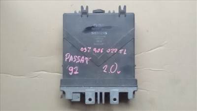 VOLKSWAGEN passat 88-93 motorvezérlő egység ecu pcm modul