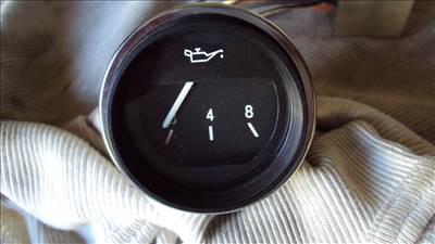 Lada 2103-2106-Niva olajnyomás mérő műszer 2103-3810010