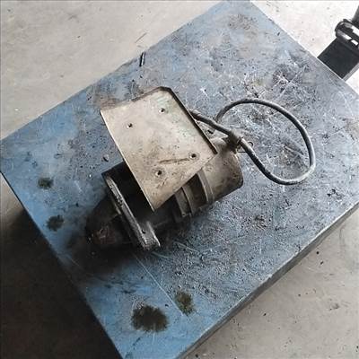 AUDI A4 94-98 Önindító. benzines