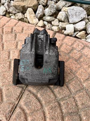 BMW E39 jobb hátsó féknyereg 34211164188