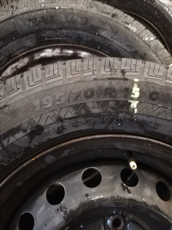  195/70 R15" C-s újszerű Paxaro nyári gumi  2. kép