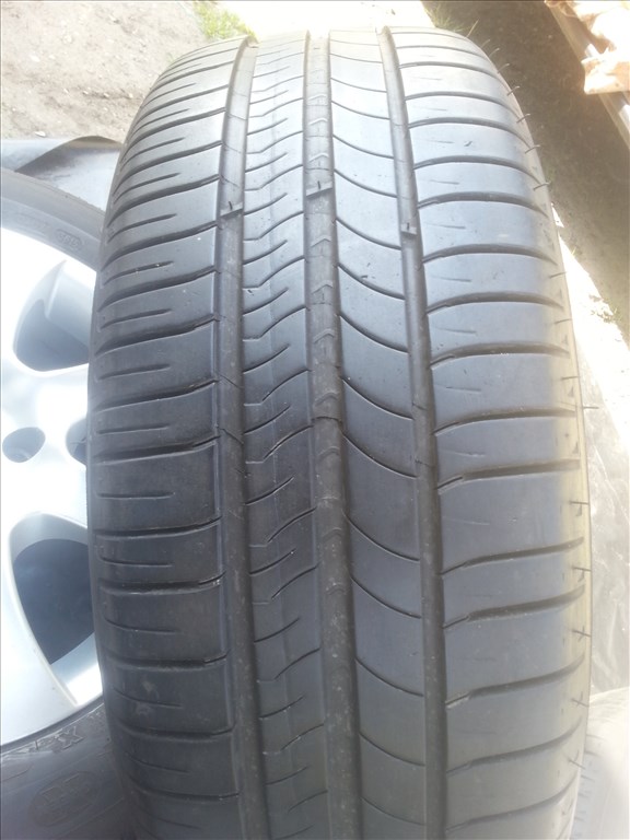  Audi/VW/Skoda/Seat alufelni, rajta 205/55R16 Michelin nyári gumi  6. kép