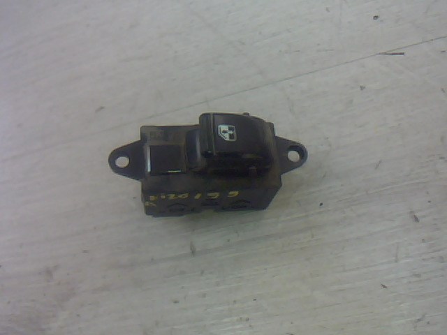 DAEWOO NUBIRA 99-03 Jobb hátsó ablakemelő kapcsoló 1. kép