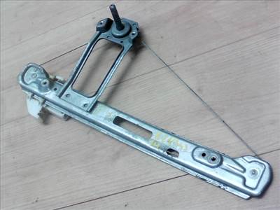 FORD FOCUS 98-04 Jobb hátsó ablakemelő szerkezet mechanikus