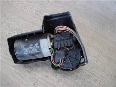 FORD ORION 90-95 Ablaktörlő motor első
