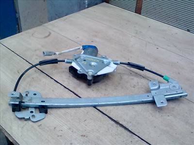 HONDA ACCORD 96-99 Jobb hátsó ablakemelő szerkezet elektromos