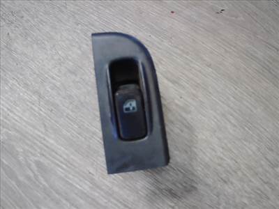 HYUNDAI TRAJET Jobb első ablakemelő kapcsoló