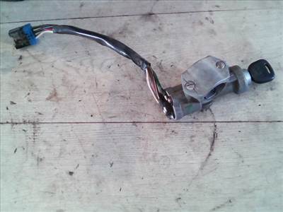 KIA PRIDE Gyújtáskapcsoló