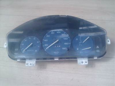 MAZDA 121 90.12.01-96.02.28 Kilóméteróra