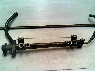 MITSUBISHI GALANT 87.12-92.10 Injektor befecskendező híd 