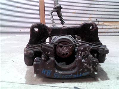 NISSAN PRIMERA P12 2001-2007 Bal hátsó féknyereg munkahengerrel