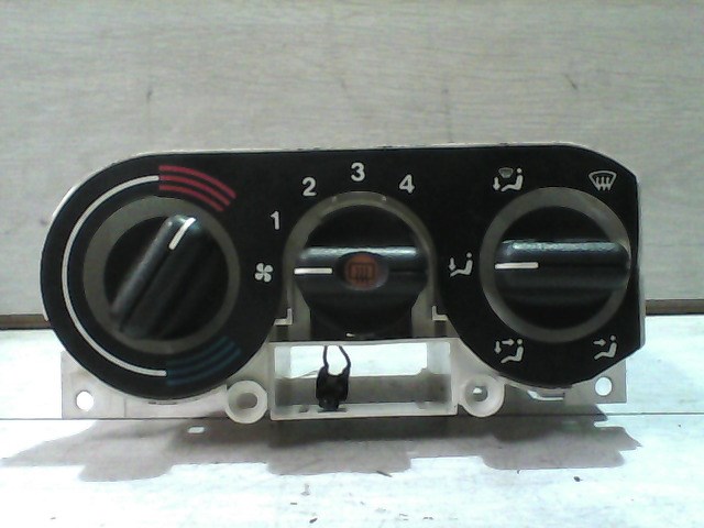 OPEL ASTRA F 94-02 Fűtés vezérlő panel 1. kép