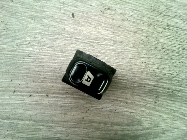 PEUGEOT PARTNER -02 Ablakemelő kapcsoló pozíció független 1. kép