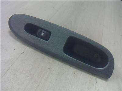 RENAULT CLIO 98-01 Jobb első ablakemelő kapcsoló