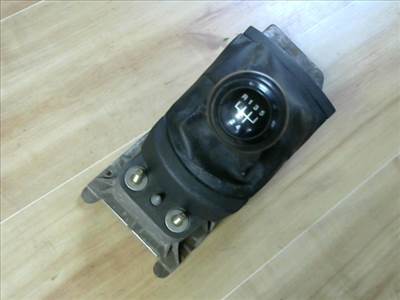 SEAT CORDOBA 02.09-08.02 Váltó kulissza