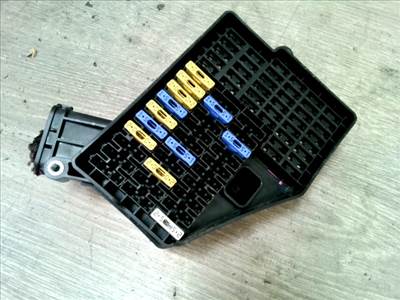 SKODA FABIA 99-07 Biztosítéktábla BCM BSI BSM SAM GEM modul 