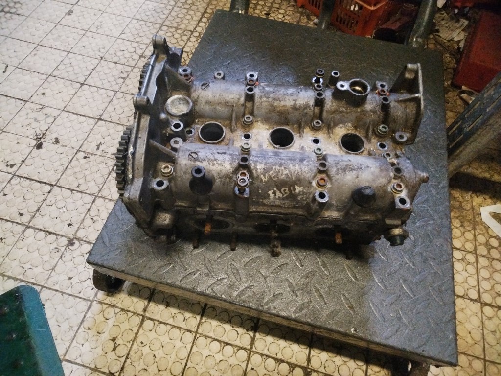 SKODA FABIA 07-10 Hengerfej. benzines 1. kép