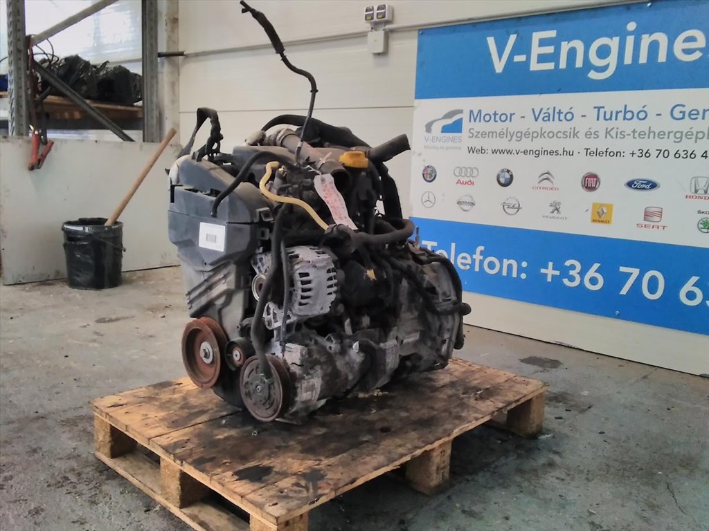 RENAULT 1,5DCI, K9KD609 bontott motor  3. kép